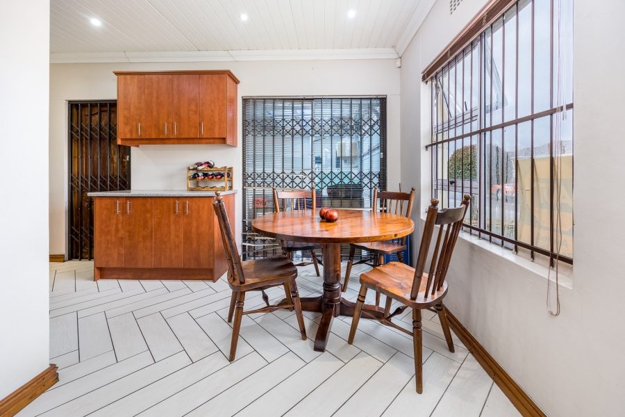 2 Bedroom Property for Sale in Hagley Western Cape